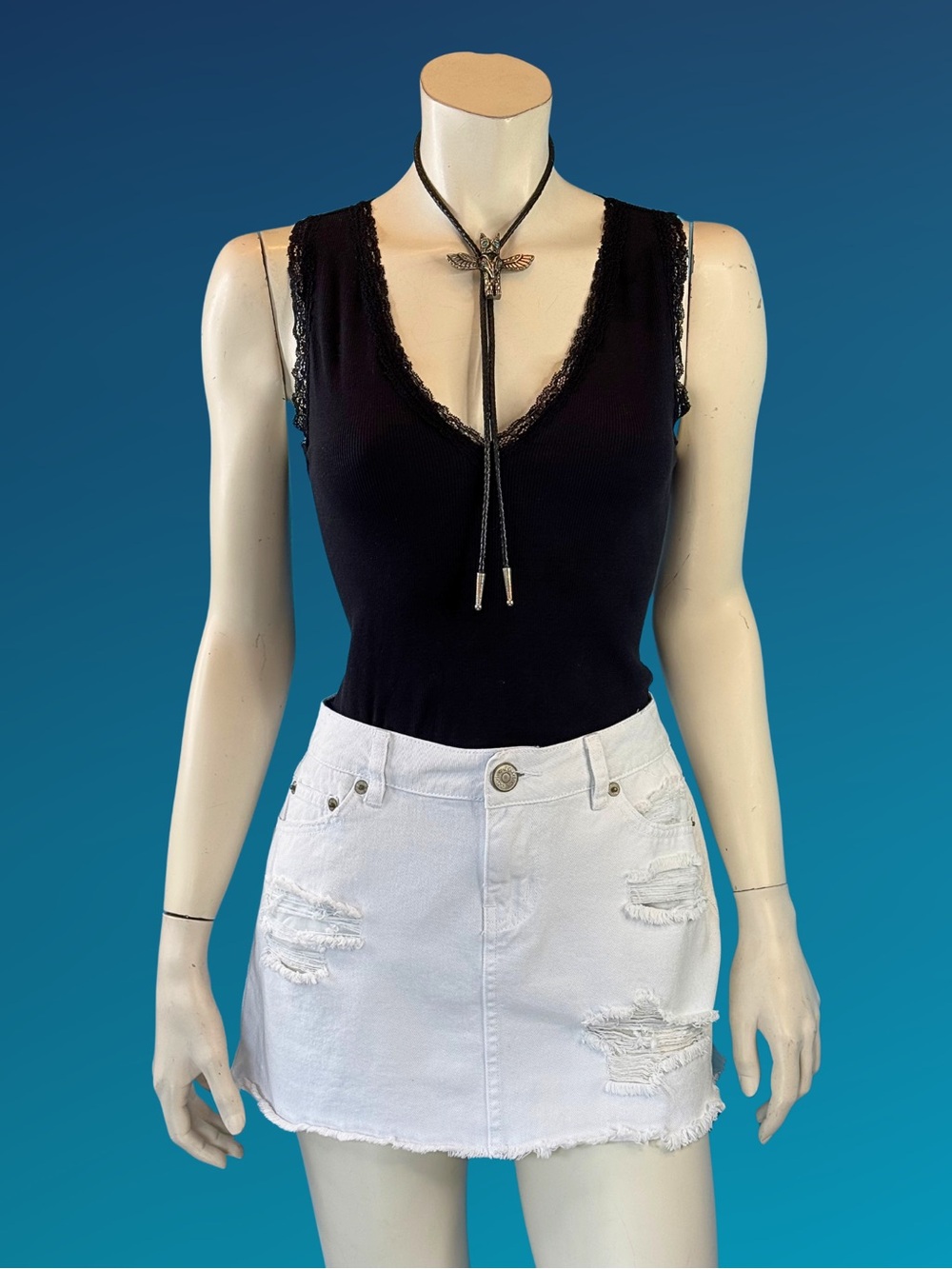 RIP CURL Distressed White Denim Y2K Low Rise Mini Skirt | 5 XS S